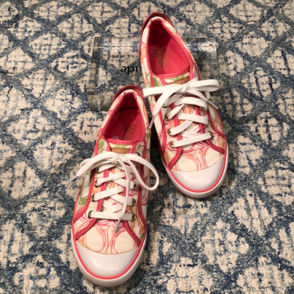 Coach Signature Sneakers Vintage Y2K Era Poppy Collection